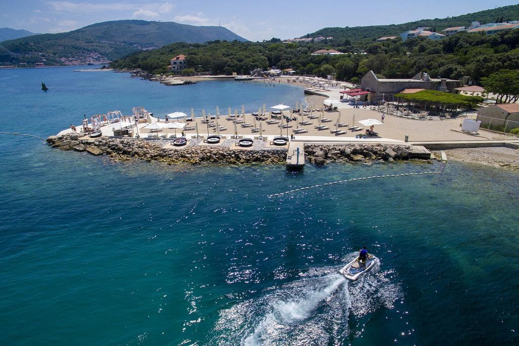 Solitudo Sunny Camping By Valamar Dubrovnik Bagian luar foto