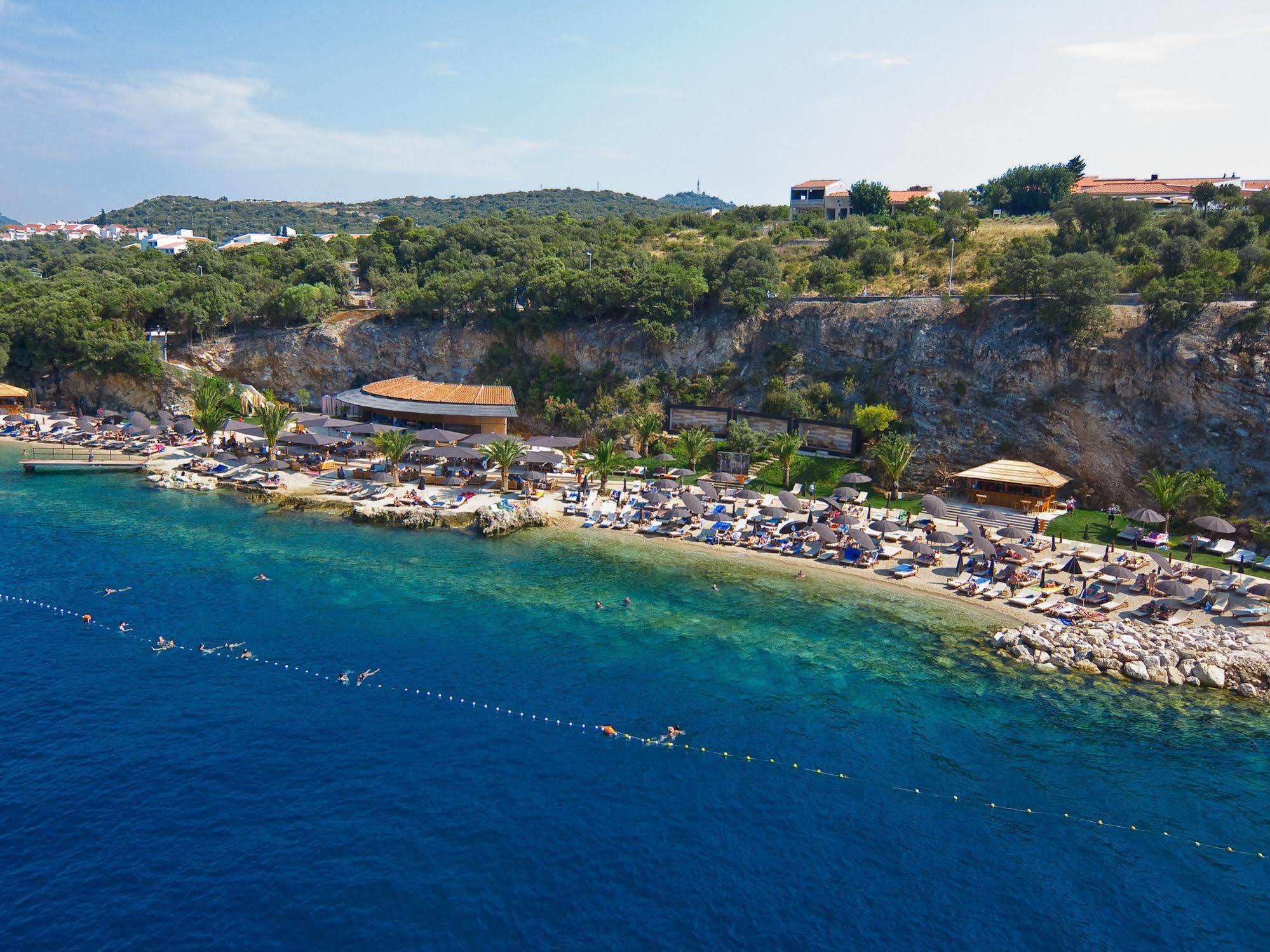 Solitudo Sunny Camping By Valamar Dubrovnik Bagian luar foto